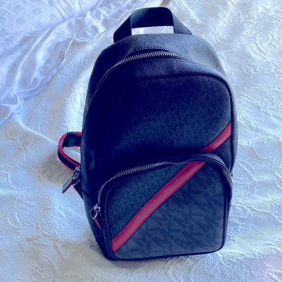 Michael Kors (barely used) - Picture 2 of 3